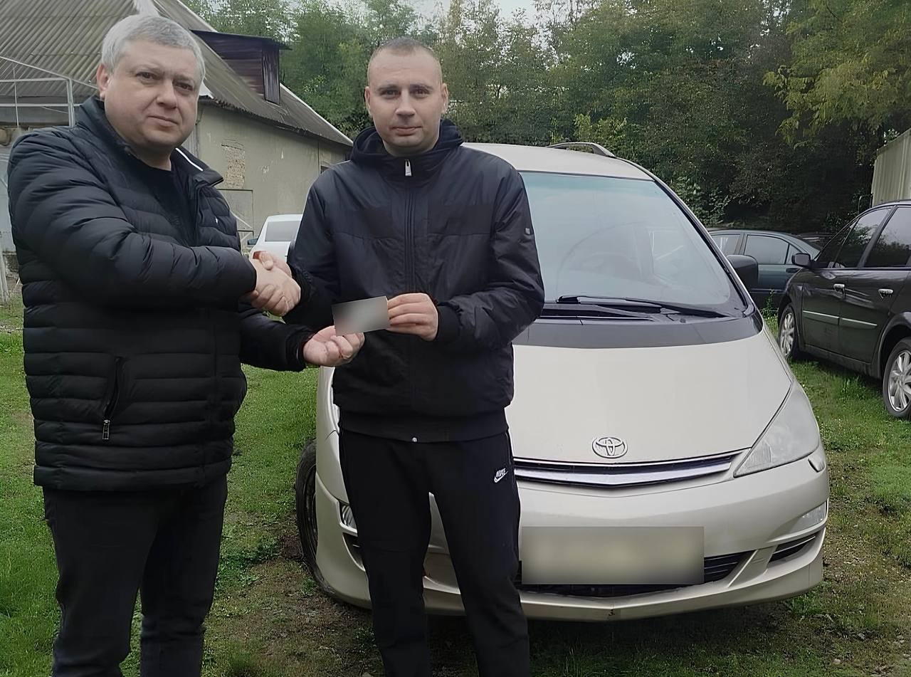 Державні виконавці продовжують підтримувати ЗСУ та громадян