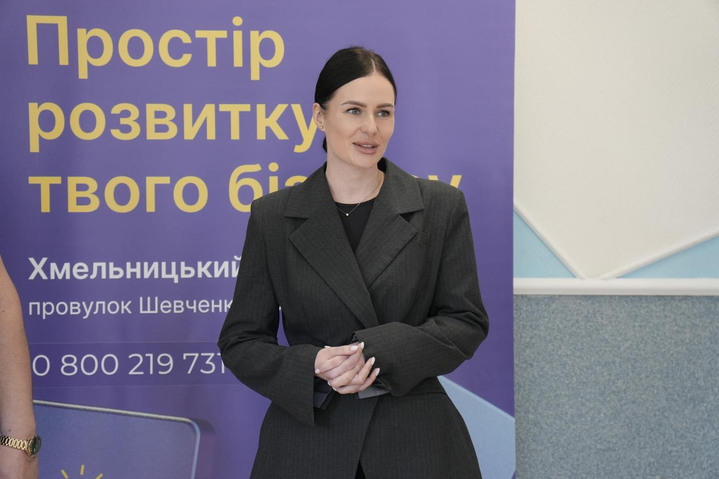 Підтримка підприємництва та нових робочих місць: у Хмельницькому вручили гранти переможцям програми «Власна справа»